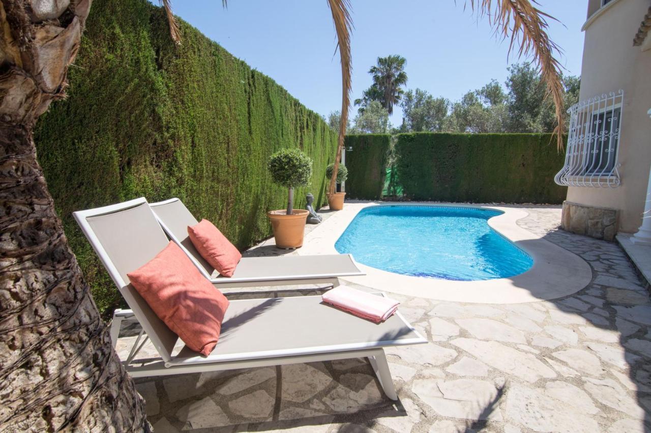 Vila Casa Cyriel Oliva Exteriér fotografie