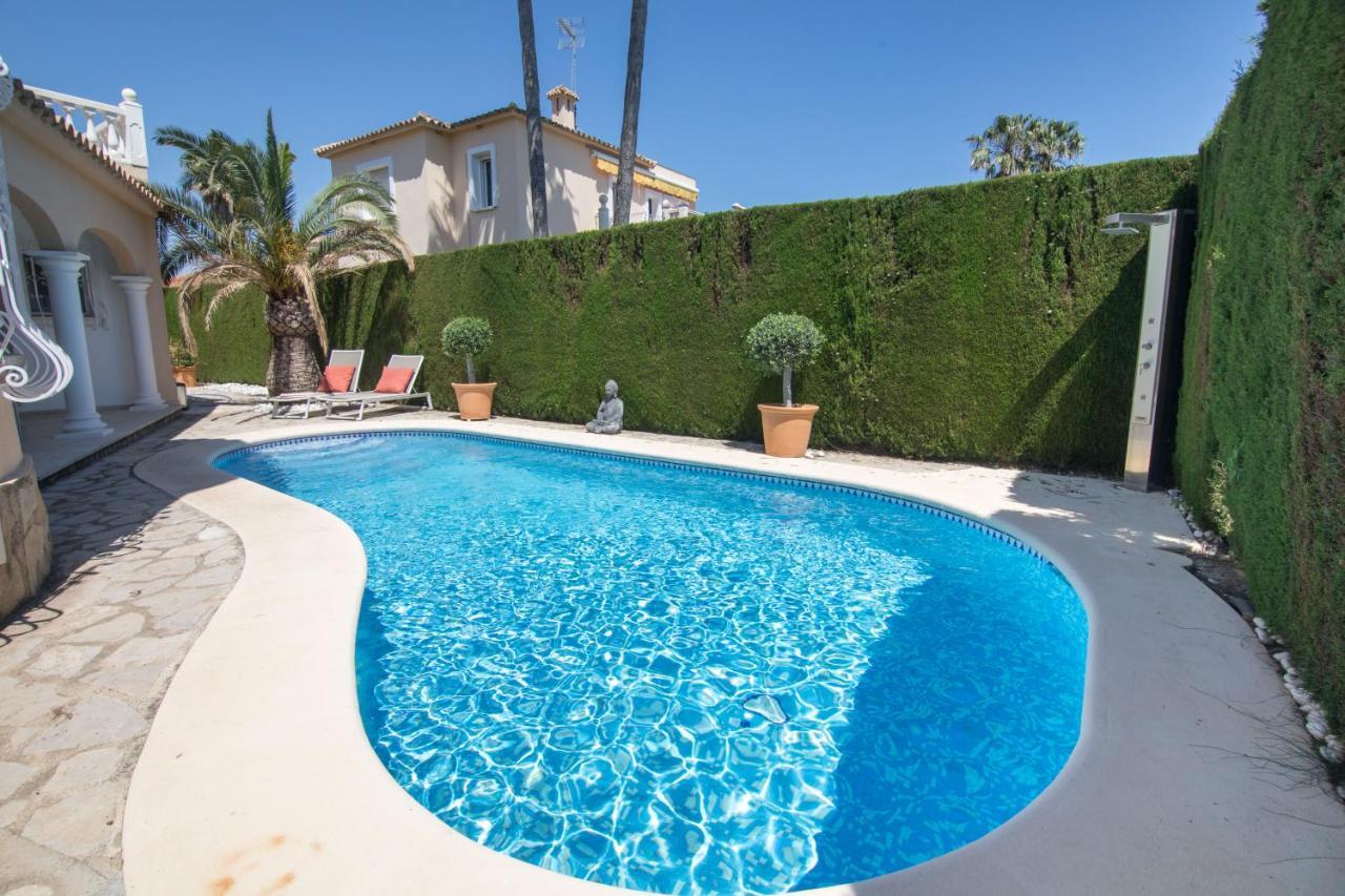 Vila Casa Cyriel Oliva Exteriér fotografie