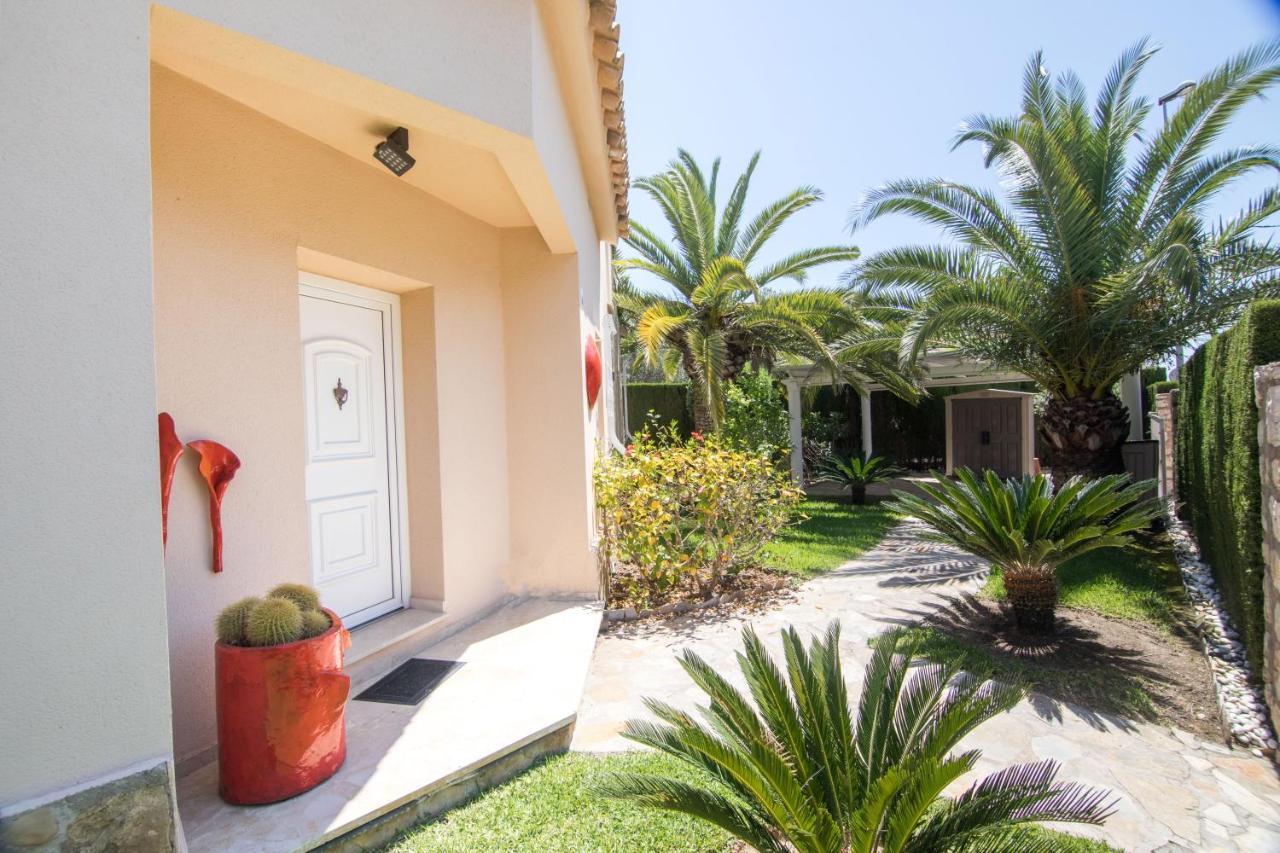 Vila Casa Cyriel Oliva Exteriér fotografie